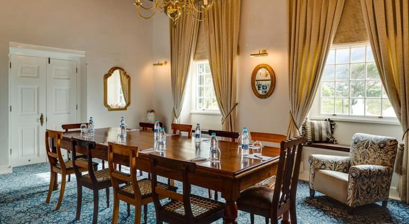 Protea Hotel By Marriott Cape Town Mowbray Εξωτερικό φωτογραφία