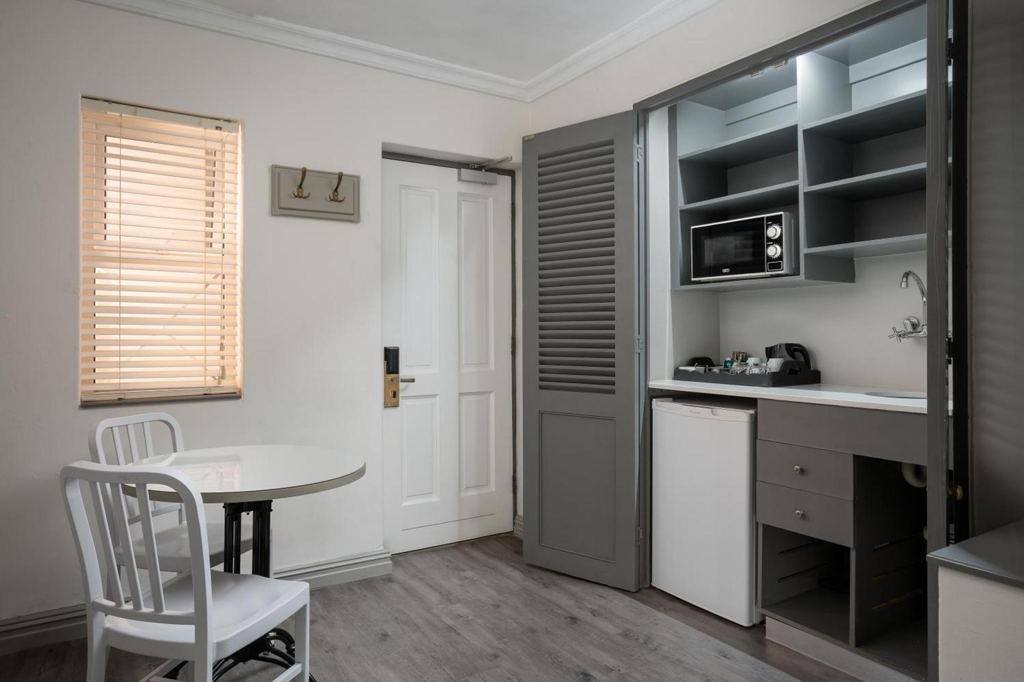Protea Hotel By Marriott Cape Town Mowbray Εξωτερικό φωτογραφία