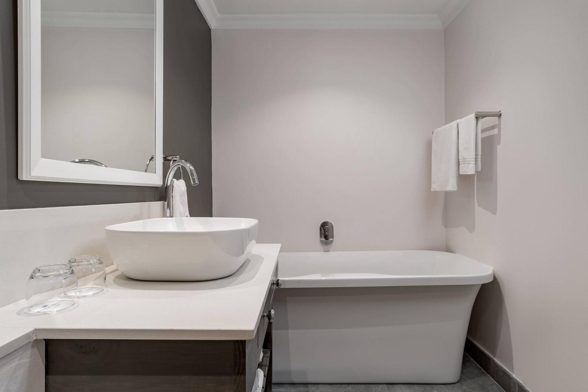 Protea Hotel By Marriott Cape Town Mowbray Εξωτερικό φωτογραφία