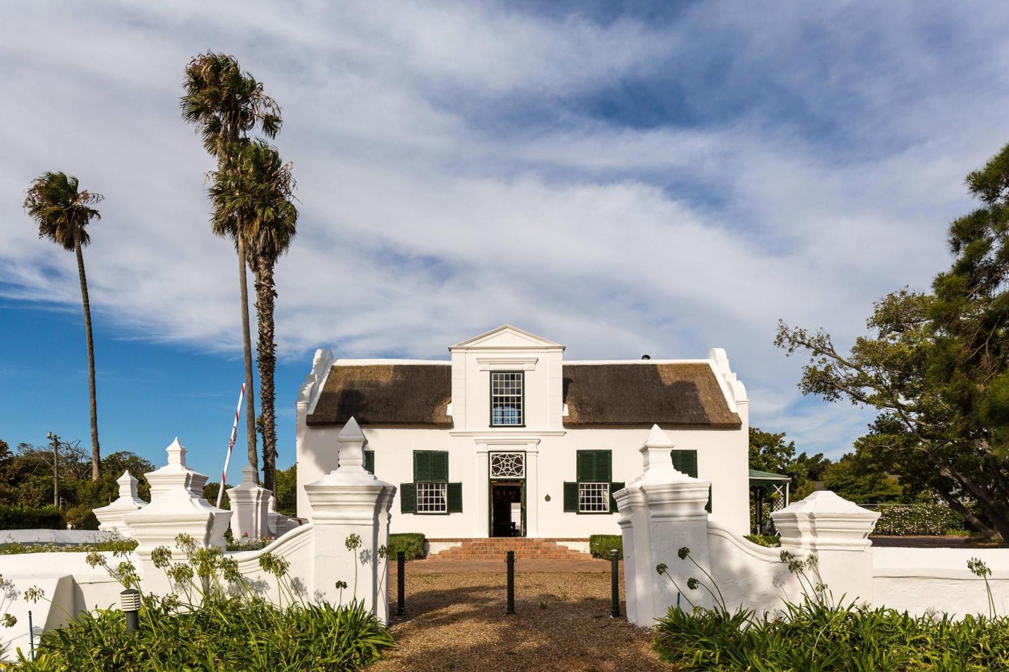 Protea Hotel By Marriott Cape Town Mowbray Εξωτερικό φωτογραφία