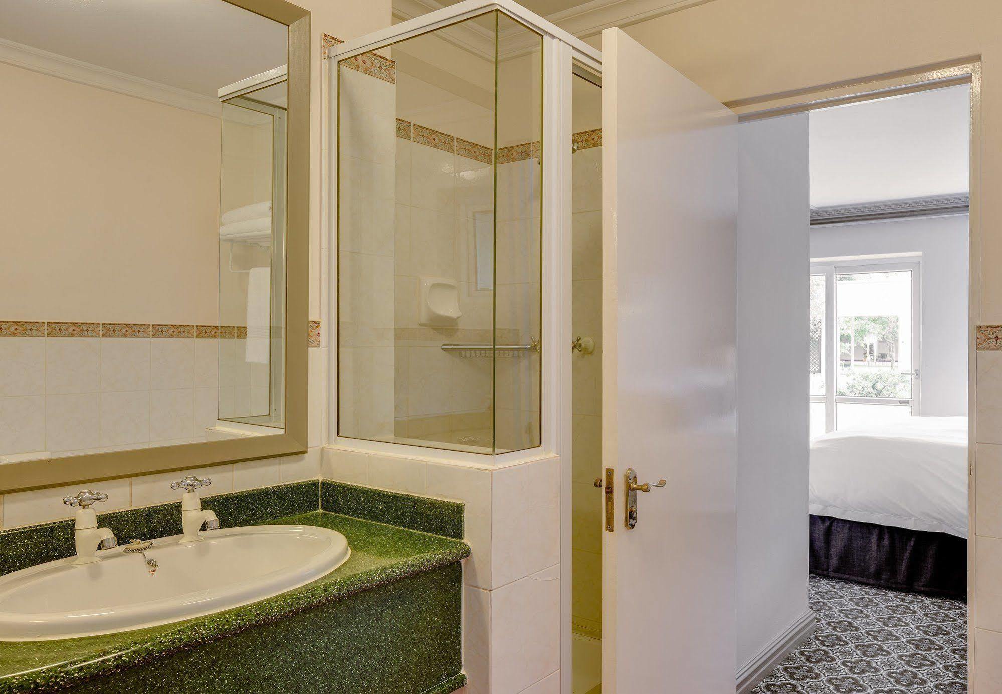 Protea Hotel By Marriott Cape Town Mowbray Εξωτερικό φωτογραφία